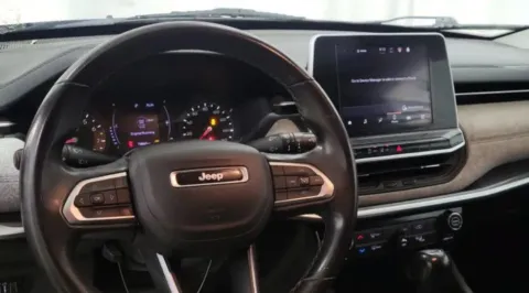 Photos of 2022 Jeep Compass Latitude for sale in Columbus, OH at SAVVY AUTO SALES LLC