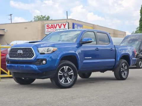 Blue 2018 Toyota Tacoma TRD Sport for sale in Columbus, OH
