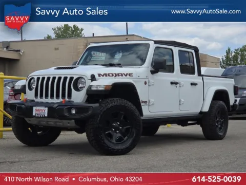White 2022 Jeep Gladiator Mojave for sale in Columbus, OH