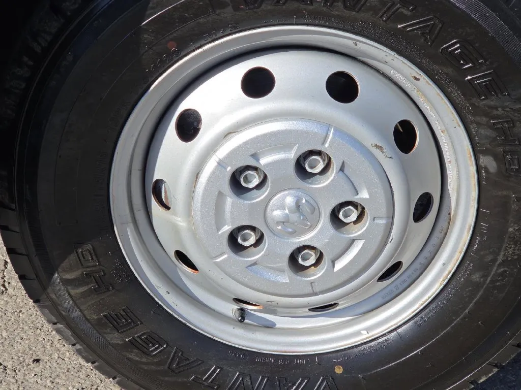 Ram ProMaster 2500 photo 8