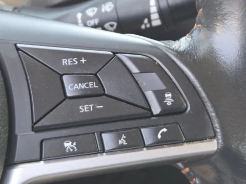 More photos of 2022 Nissan Sentra SR at SAVVY AUTO SALES LLC, OH