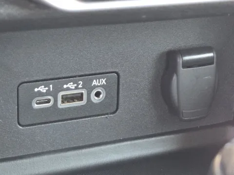 More photos of 2022 Nissan Sentra SR at SAVVY AUTO SALES LLC, OH
