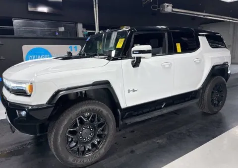 White 2024 GMC Hummer EV SUV 2X for sale in Columbus, OH