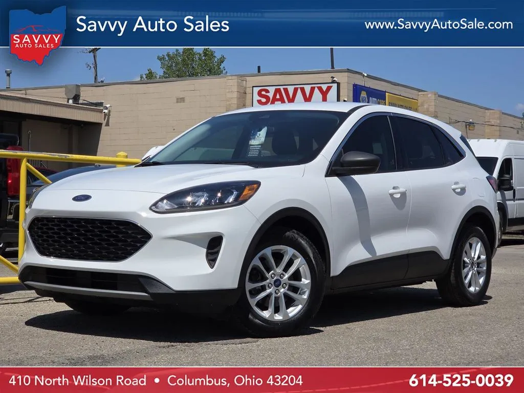 White 2022 Ford Escape SE for sale in Columbus, OH