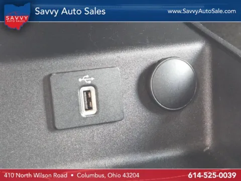 More photos of 2018 Ford Fusion SE at SAVVY AUTO SALES LLC, OH