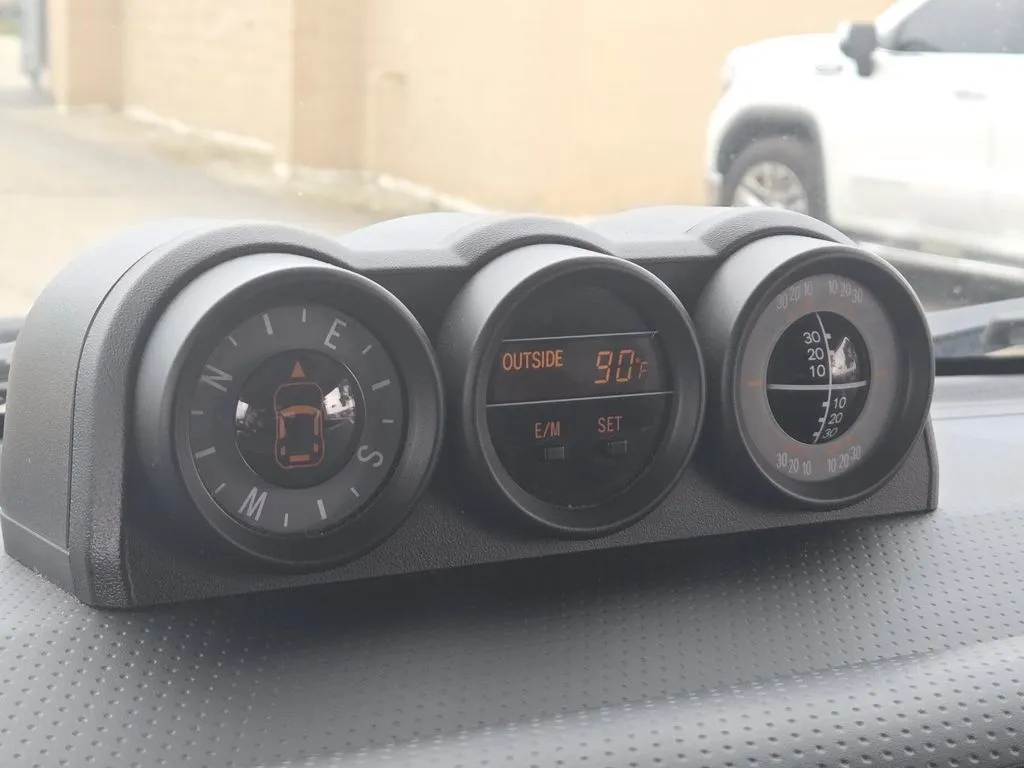Toyota FJ Cruiser photo 7
