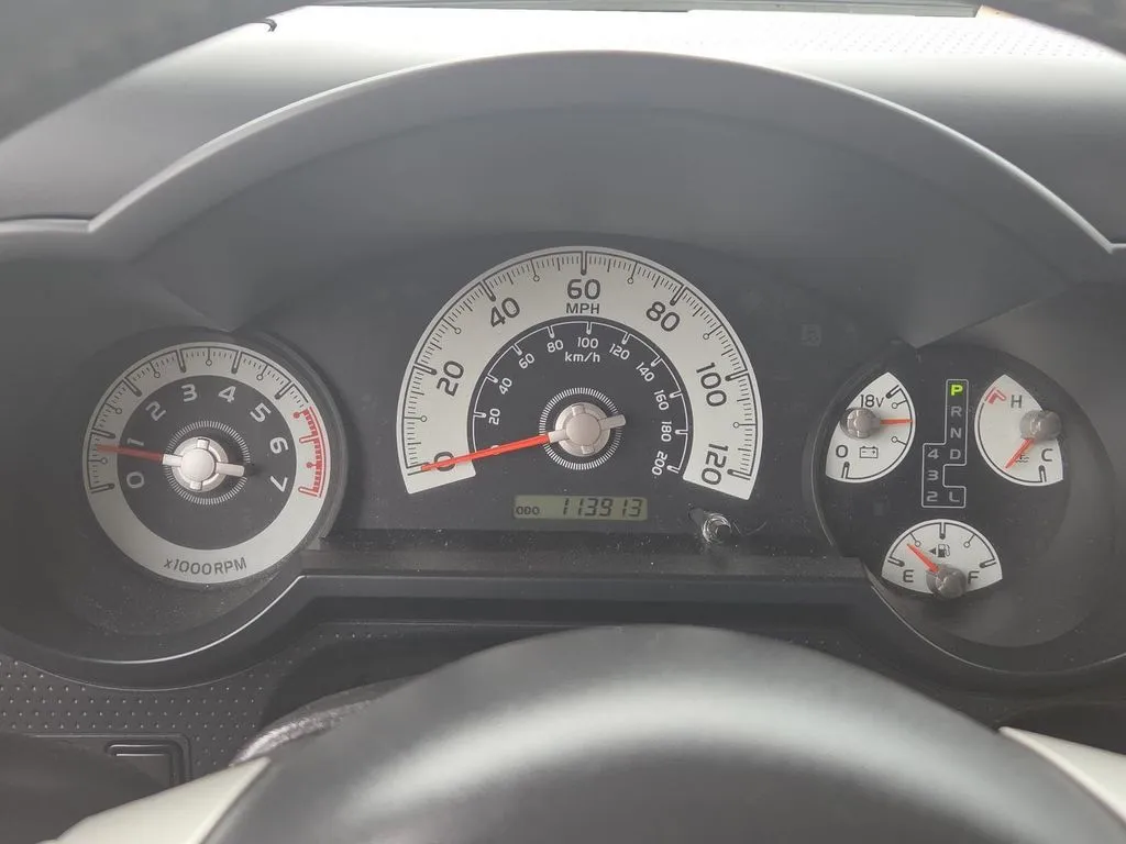 Toyota FJ Cruiser photo 23
