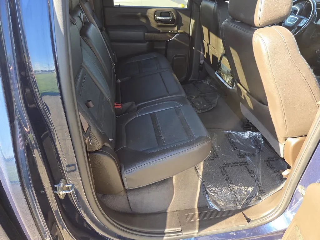 GMC Sierra photo 20