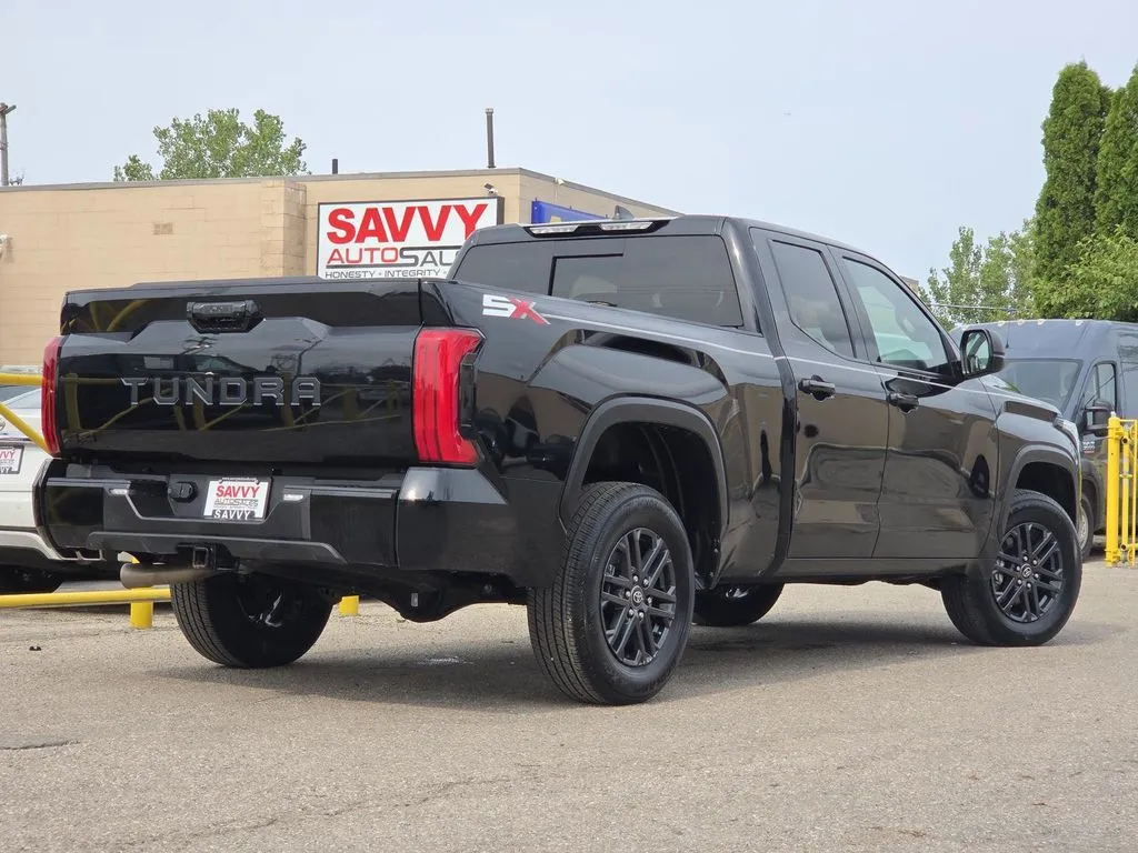 Toyota Tundra photo 15