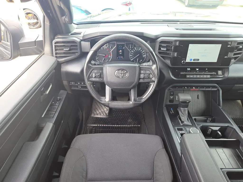 Toyota Tundra photo 22