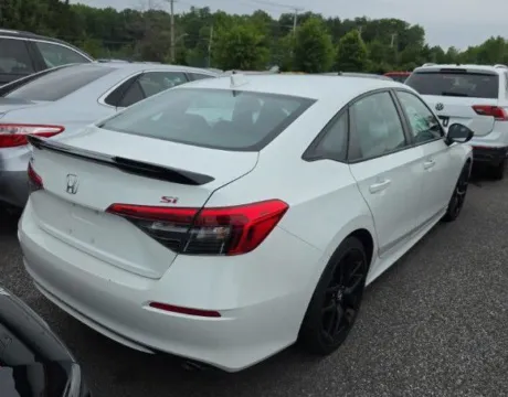 Another view of 2023 Honda Civic Si for sale in Columbus, OH at SAVVY AUTO SALES LLC