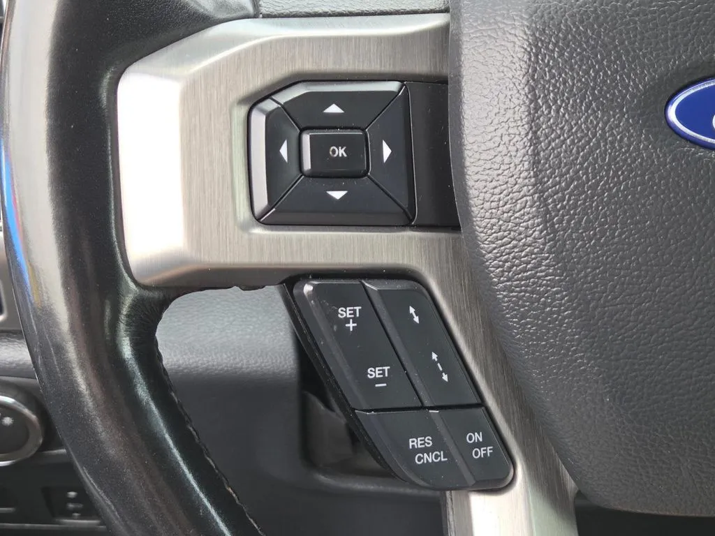 2022 Ford F-250 Super Duty Platinum - Photo 32