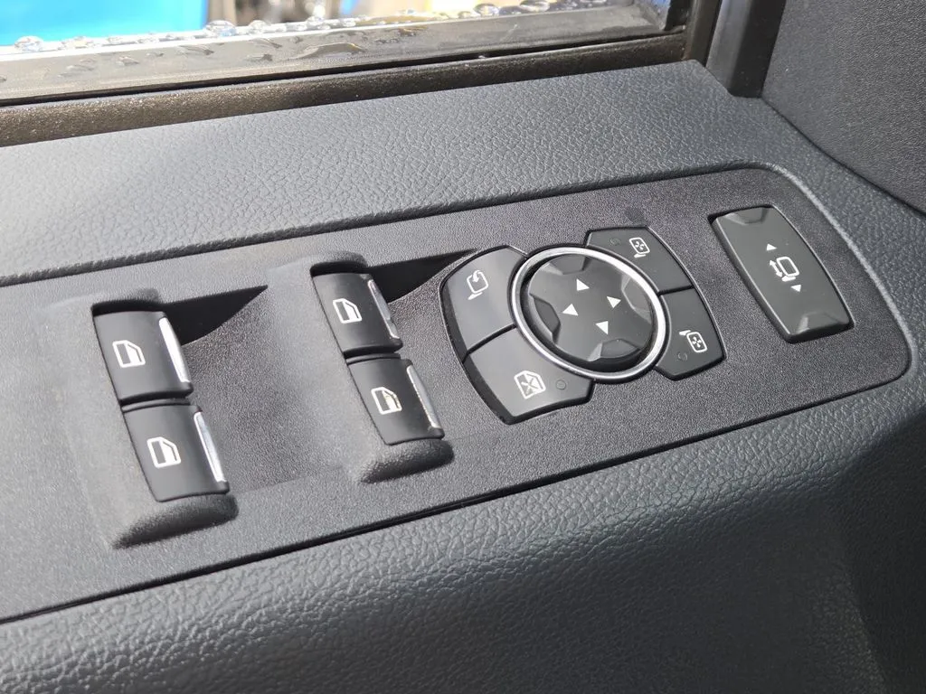 2022 Ford F-250 Super Duty Platinum - Photo 24