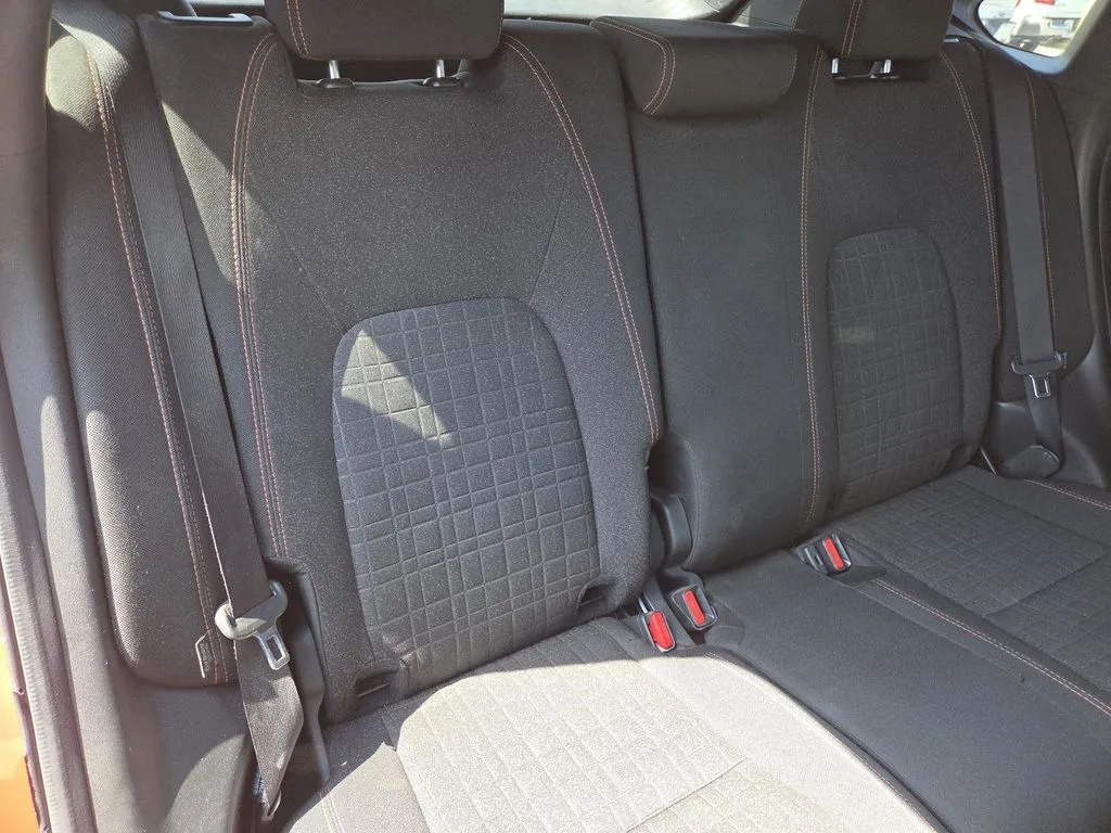Honda HR-V photo 17
