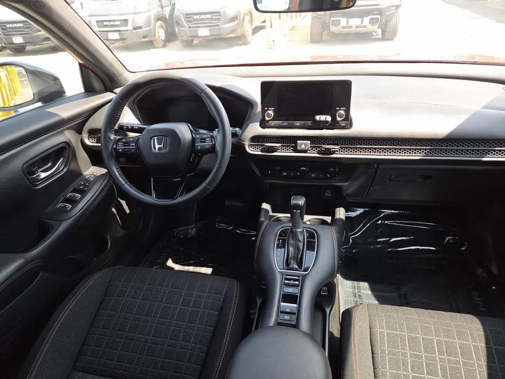 Honda HR-V photo 18