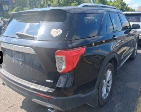 Another view of 2020 Ford Explorer Limited for sale in Columbus, OH at SAVVY AUTO SALES LLC