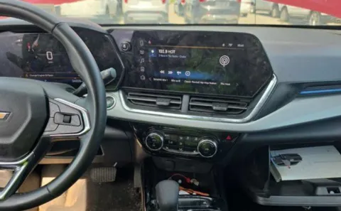 Photos of 2025 Chevrolet Trax LT for sale in Columbus, OH at SAVVY AUTO SALES LLC