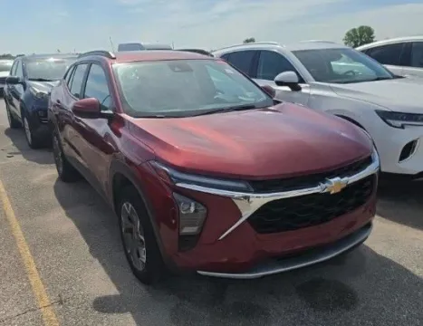 Red 2025 Chevrolet Trax LT for sale in Columbus, OH
