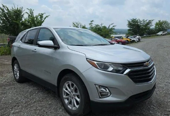 Silver 2021 Chevrolet Equinox LT for sale in Columbus, OH