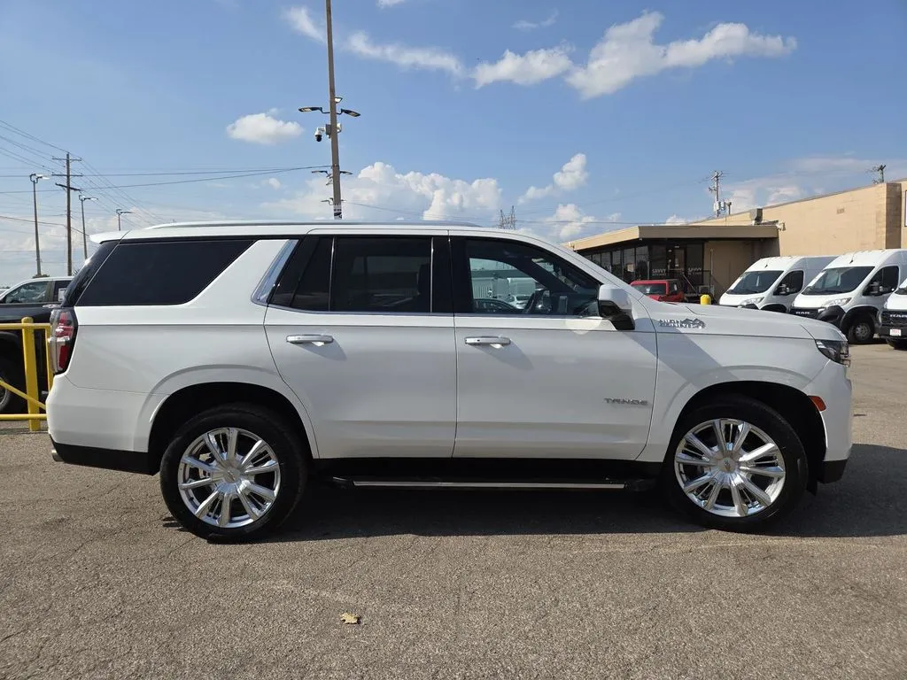 Chevrolet Tahoe photo 17