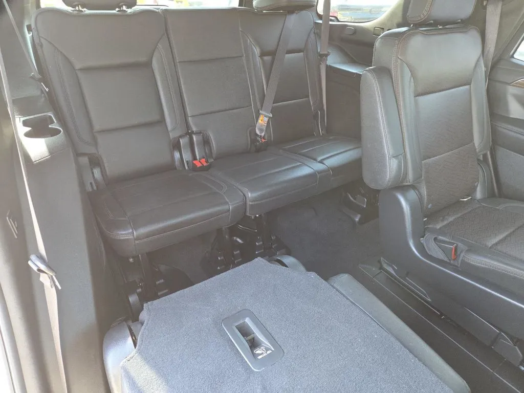 Chevrolet Tahoe photo 21