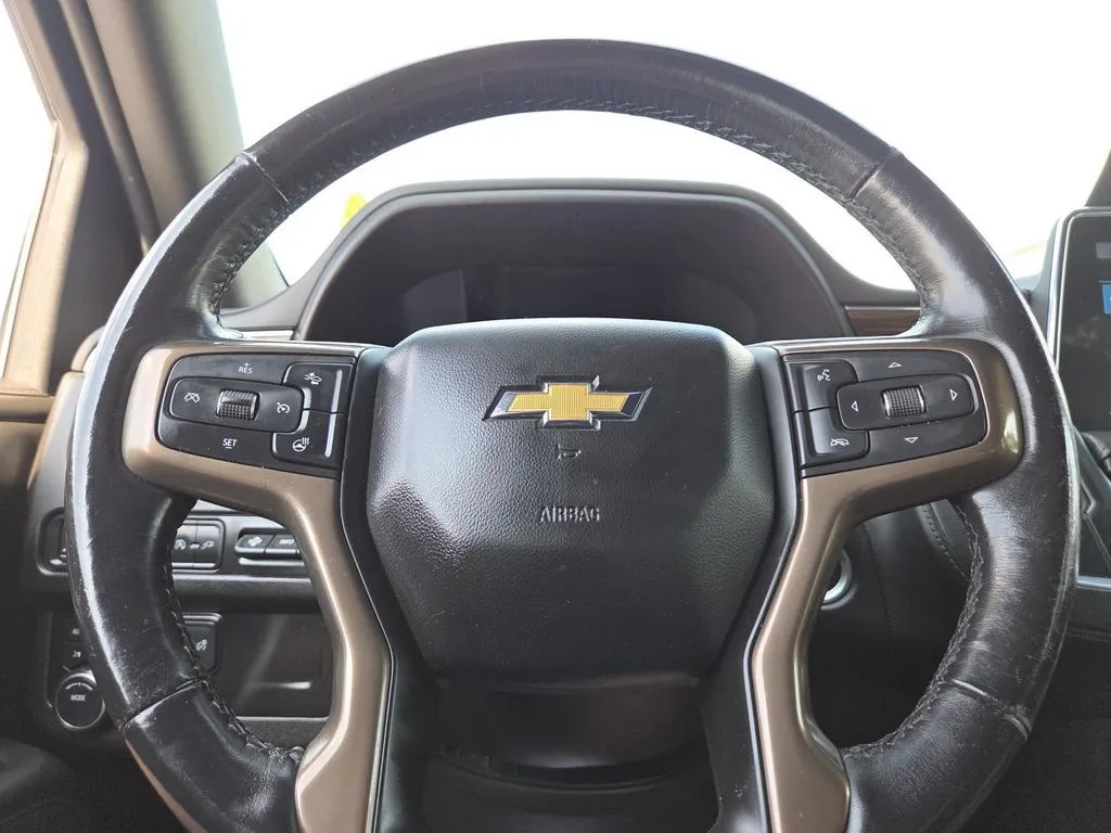 Chevrolet Tahoe photo 25