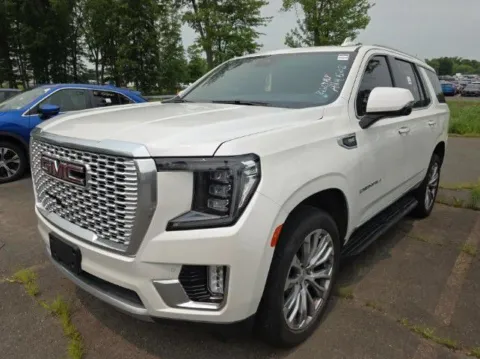 White 2021 GMC Yukon Denali for sale in Columbus, OH