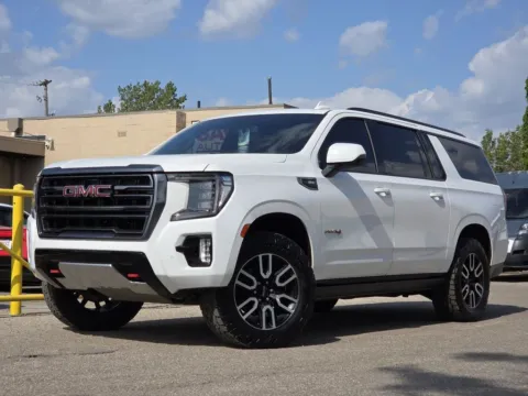 White 2022 GMC Yukon XL AT4 for sale in Columbus, OH