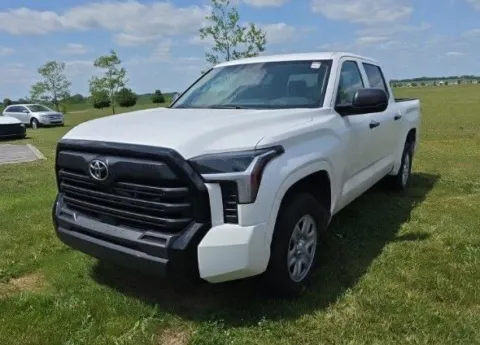 White 2023 Toyota Tundra SR for sale in Columbus, OH