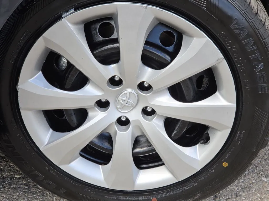Toyota Corolla photo 6