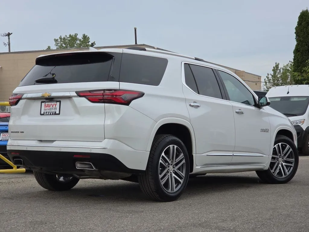 Chevrolet Traverse photo 16