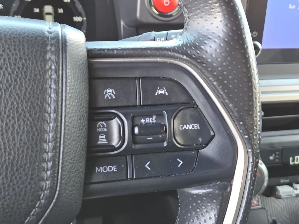 Toyota 4Runner photo 30