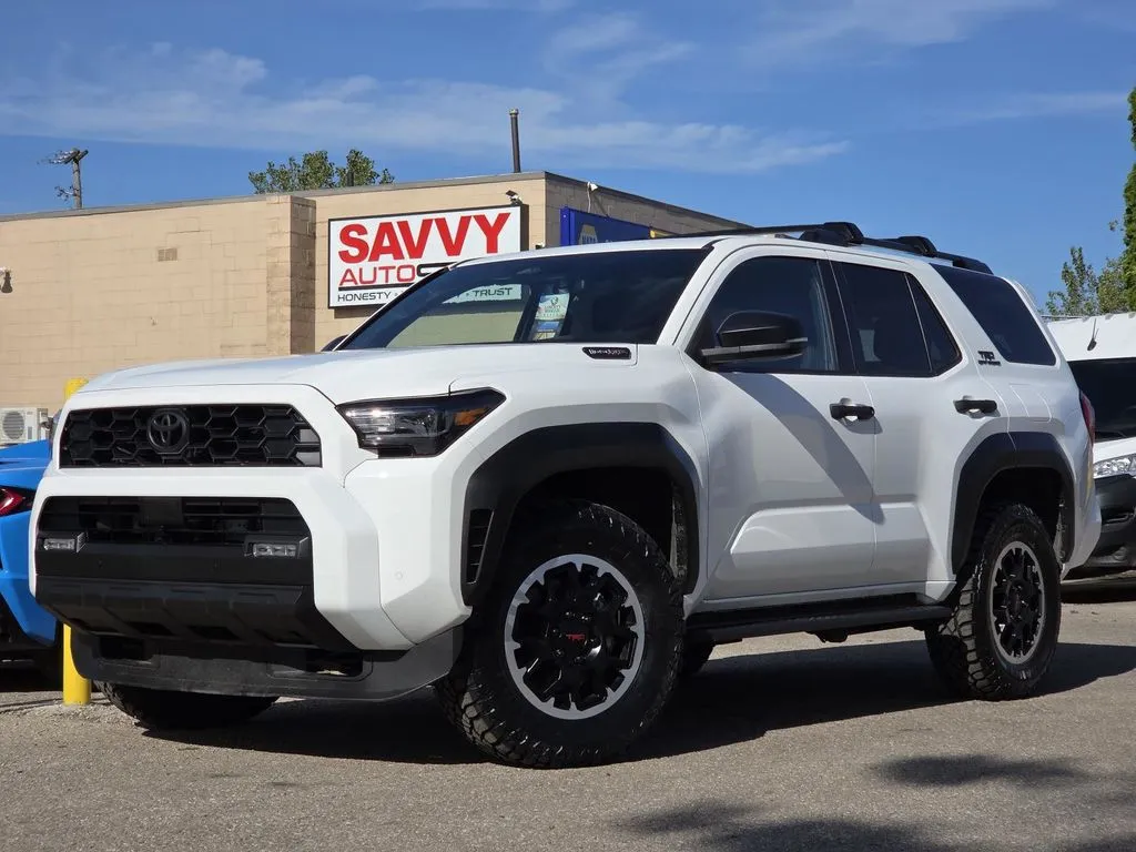 Toyota 4Runner photo 2