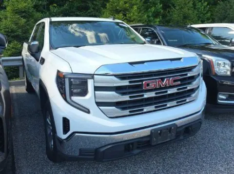 White 2024 GMC Sierra 1500 SLE for sale in Columbus, OH