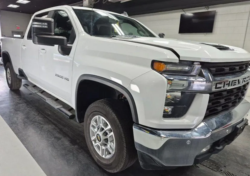 White 2022 Chevrolet Silverado 2500 HD LT for sale in Columbus, OH