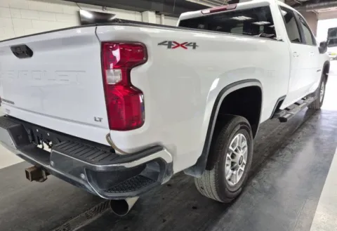 Another view of 2022 Chevrolet Silverado 2500HD LT for sale in Columbus, OH at SAVVY AUTO SALES LLC