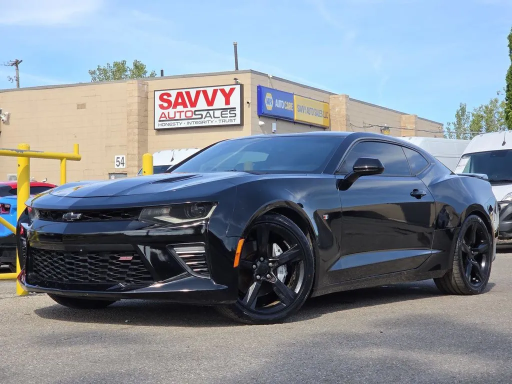 Chevrolet Camaro photo 2