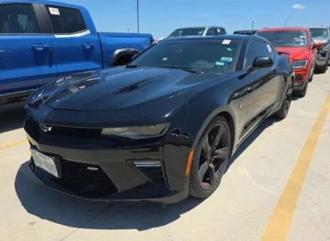 Black 2018 Chevrolet Camaro SS for sale in Columbus, OH