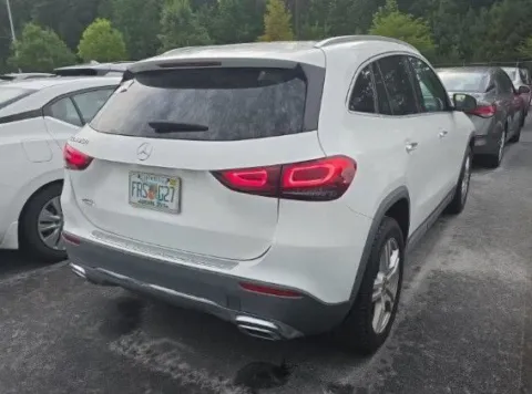 Another view of 2021 Mercedes-Benz GLA 250 for sale in Columbus, OH at SAVVY AUTO SALES LLC