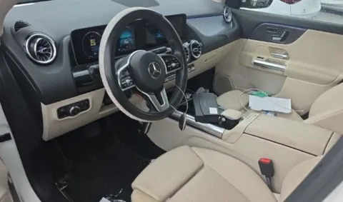 Photos of 2021 Mercedes-Benz GLA 250 for sale in Columbus, OH at SAVVY AUTO SALES LLC