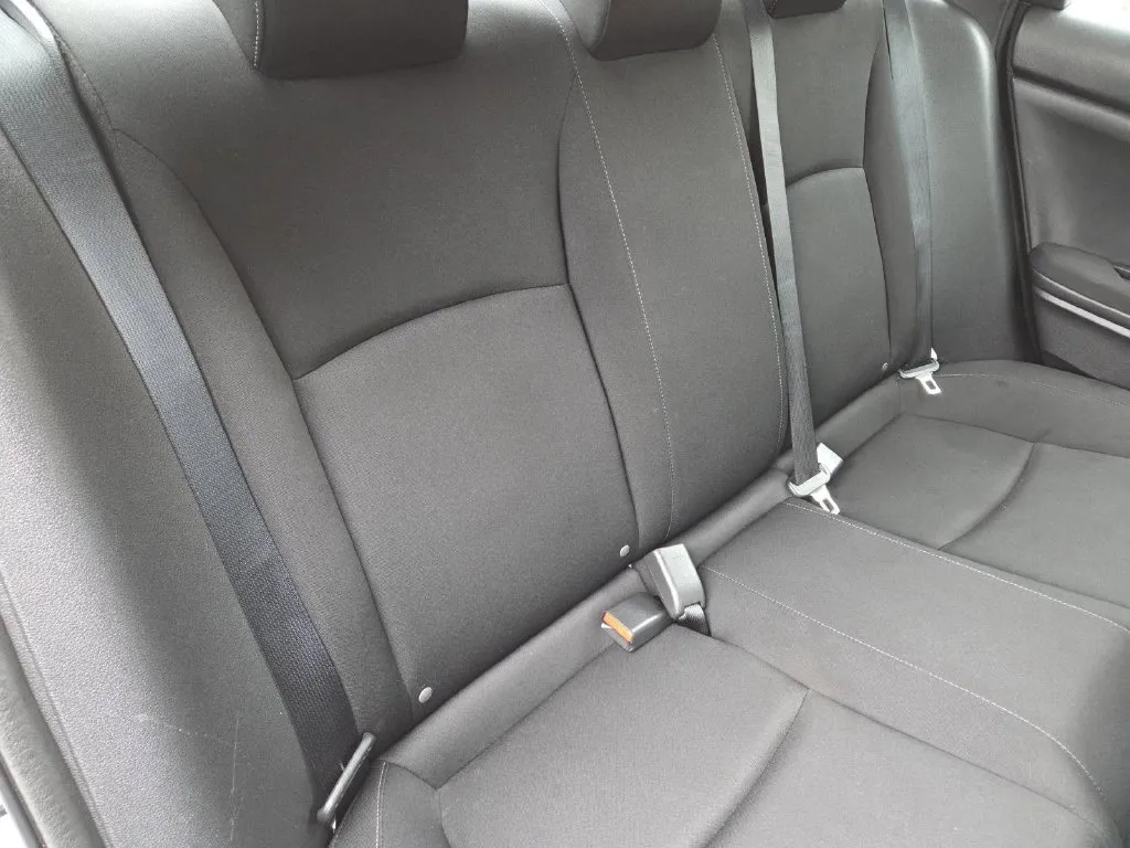 Honda Civic photo 16