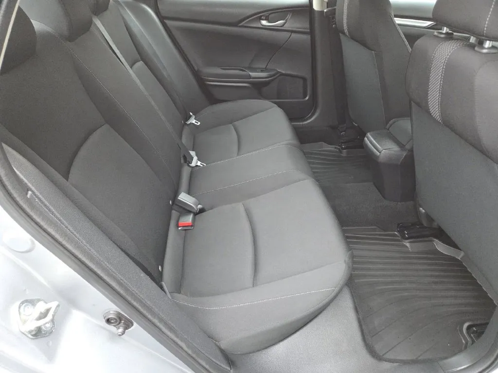 Honda Civic photo 15