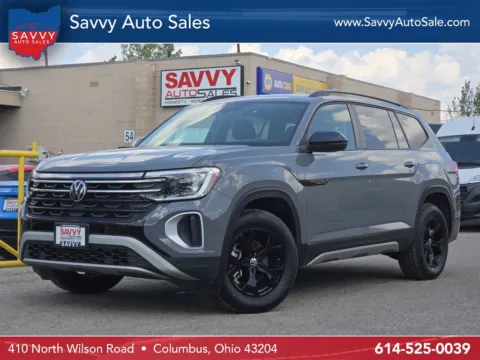 Gray 2024 Volkswagen Atlas 2.0T Peak Edition SE w/Technology for sale in Columbus, OH
