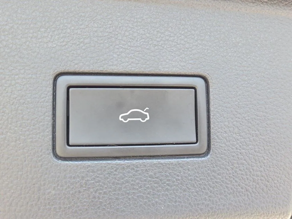 Volkswagen Atlas photo 18