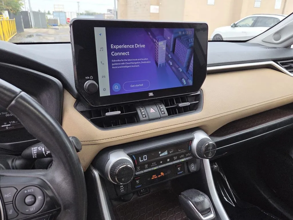 Toyota RAV4 photo 26