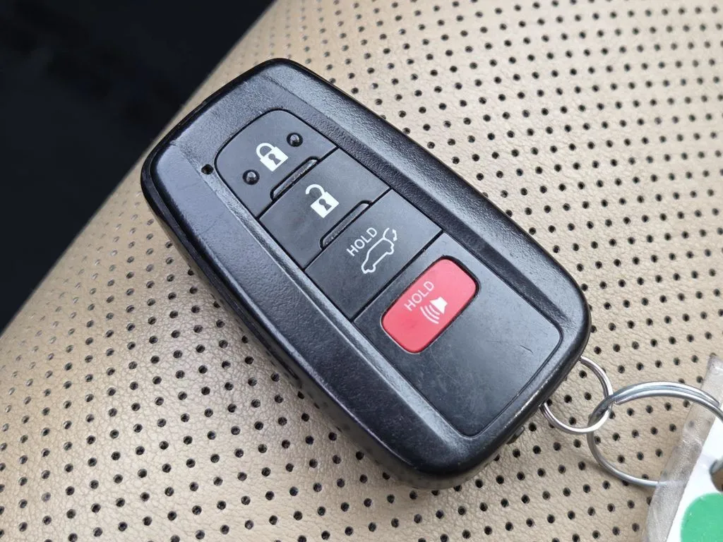 Toyota RAV4 photo 31