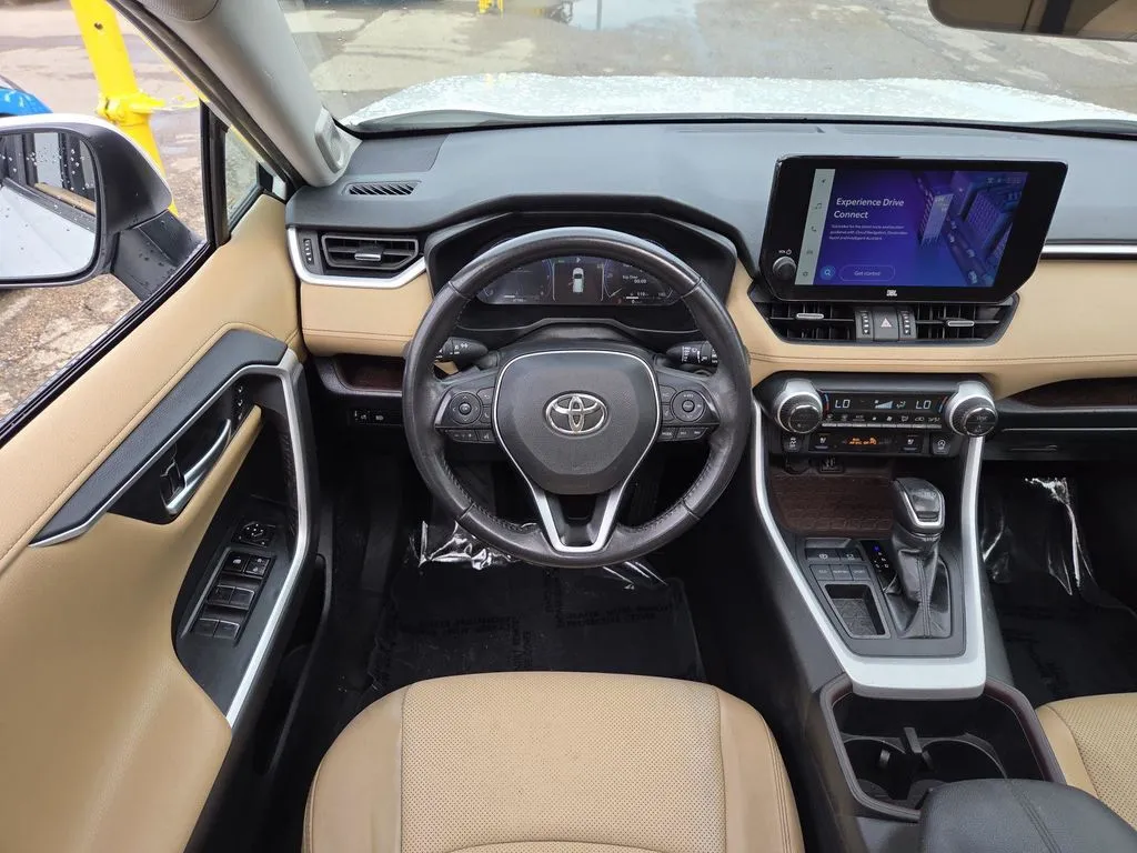 Toyota RAV4 photo 23