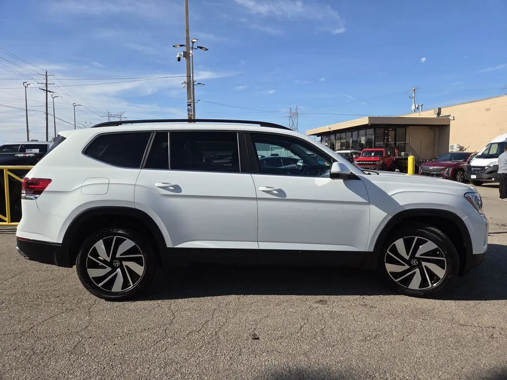 Volkswagen Atlas photo 16