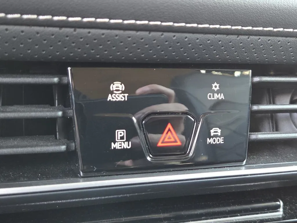 Volkswagen Atlas photo 9