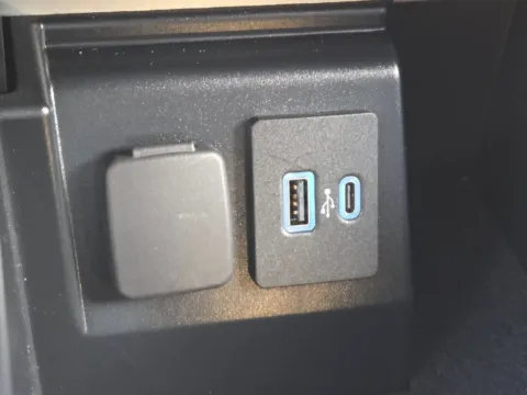 More photos of 2023 Ford Explorer XLT at SAVVY AUTO SALES LLC, OH